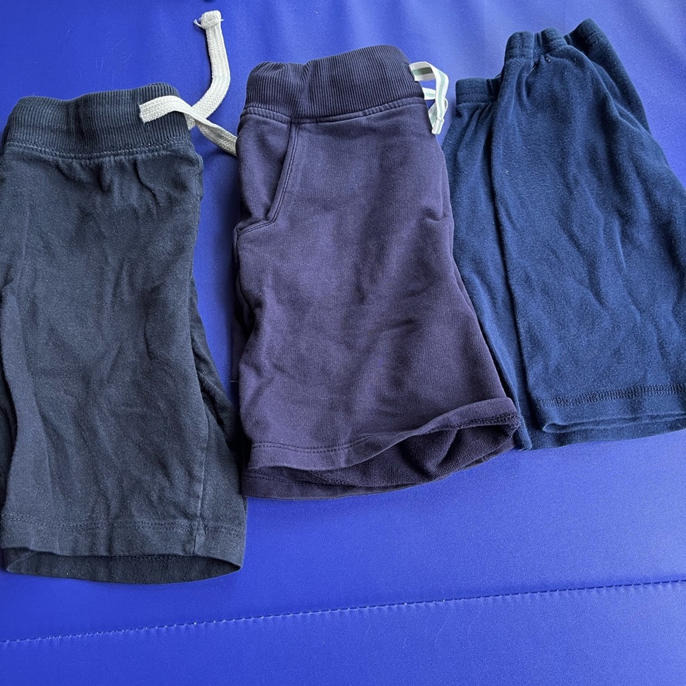 3 pair of 5t lounge shorts